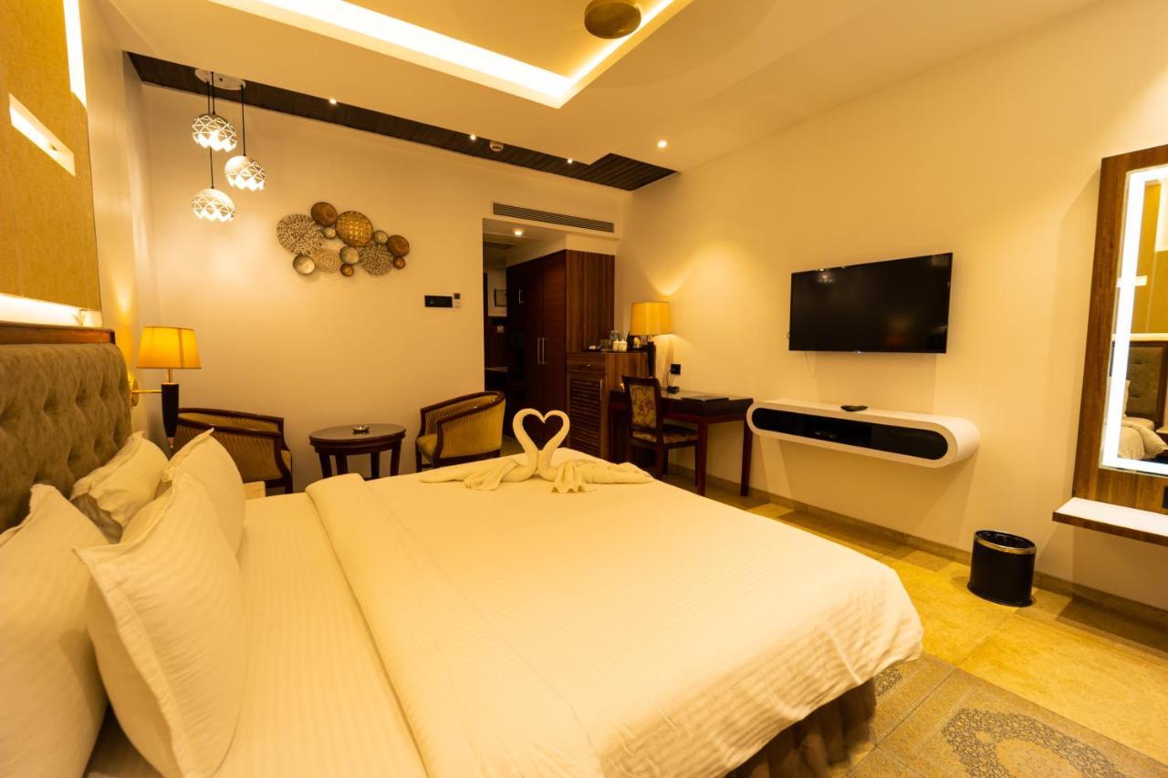 Alvorada Resort-3 Star Resort In Baga Arpora Buitenkant foto